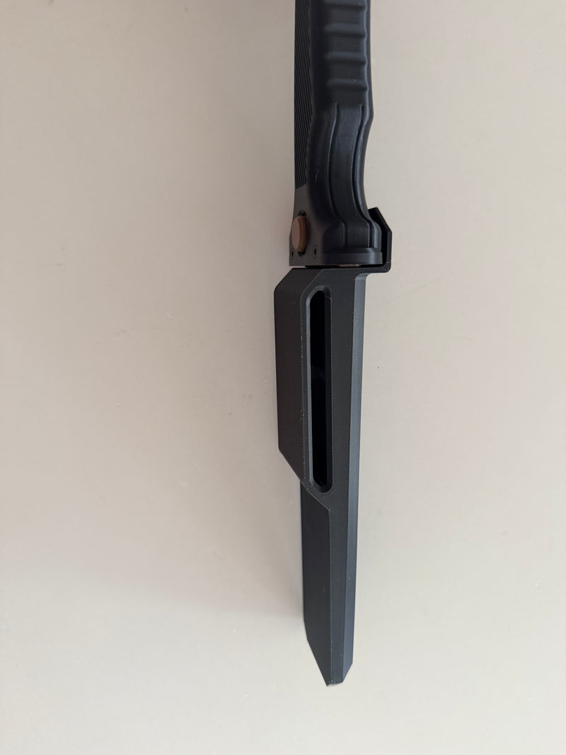 3D Printed Cosplay Knife Prop + Sheath (Clip)