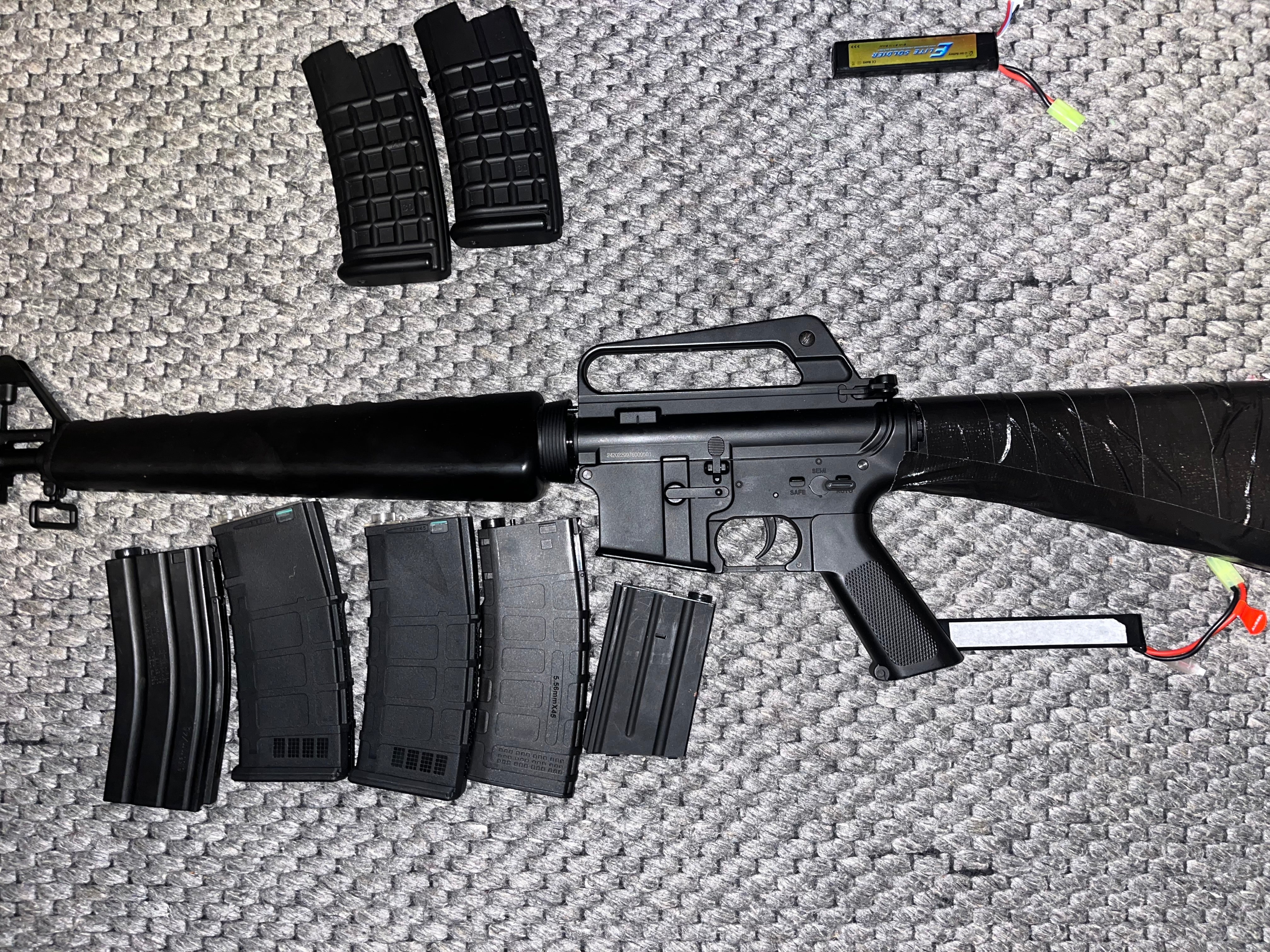 Gel Blaster Rifle Bundle - Golden Eagle M16A1 & AUG (Like New)