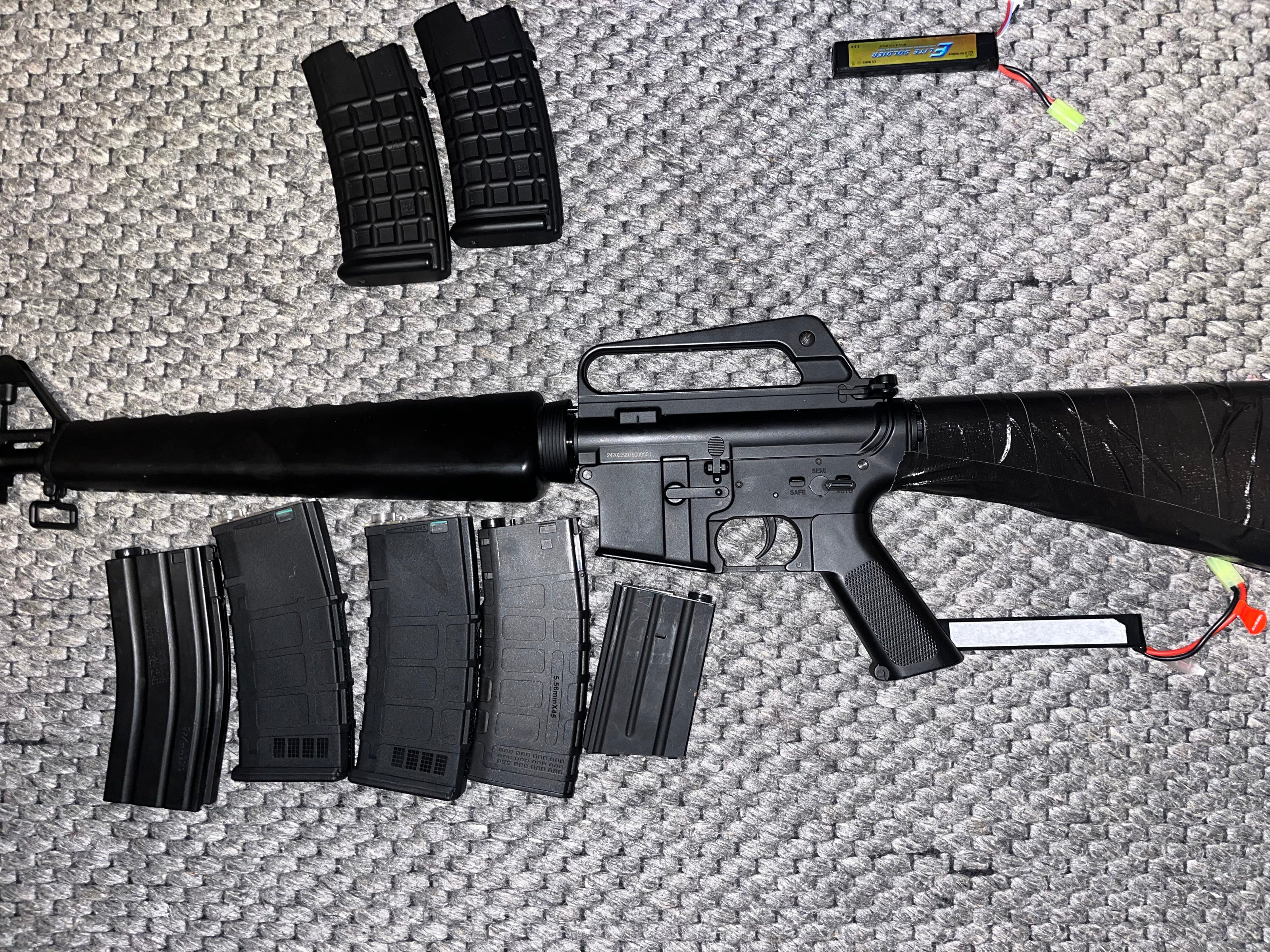Gel Blaster Rifle Bundle - Golden Eagle M16A1 & AUG (Like New)