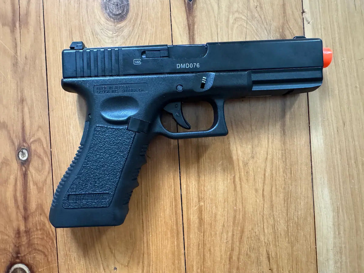 Double Bell Glock 17 Gas Blowback Gel Blaster Pistol (721)