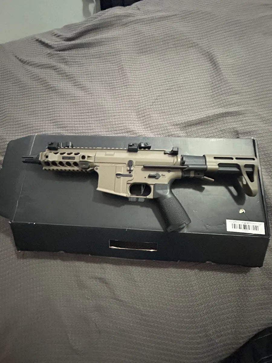 Well M4 CQB Full Metal Gel Blaster (Like New)